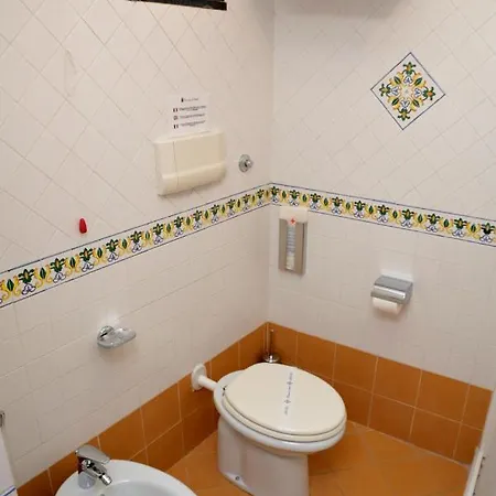 ホテル Principe Di Rinella