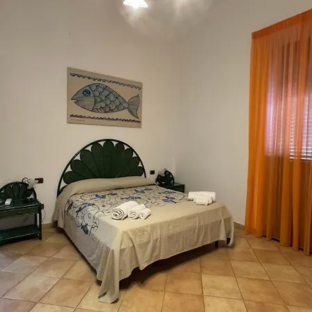 Principe Di Rinella Leni